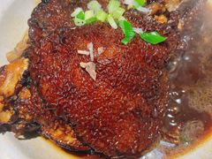 -老码头黑皮肘子锅包肉(赣水路店)