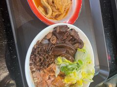 -老柴枝猪脚饭(窑岭店)