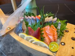 -鼎泰亨·海鲜牛肉餐厅(滨江店)