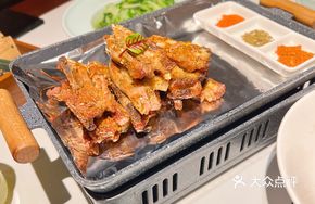 Hand-Torn Roasted Lamb Ribs