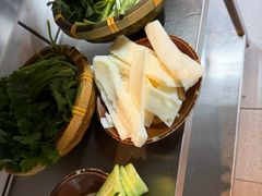 -芈重山老火锅(广州首店)