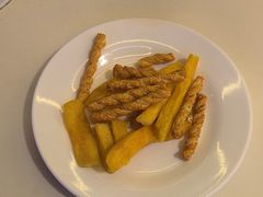 -钢管厂五区小郡肝串串香(蜀都万达店)