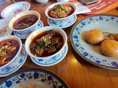 -炉小二铜锅牛蛙•川湘菜(三里屯店)
