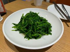 -渝信川菜 · 川味家常菜(财富购物中心店)