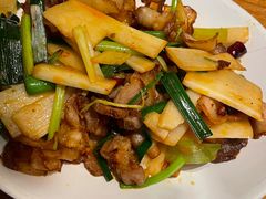 腊肉炒香笋-云海肴·汽锅鸡·云南菜(苏州中心店)