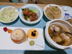 点击看大图 -和伊母婴护理中心·全套房(金山店)