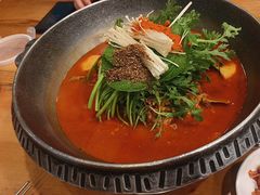 -喇喇排骨火锅·传统韩式脊骨汤(望京西园总店)