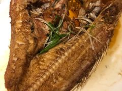 港式油侵石斑鱼-衡山汇·高级粤菜(霄云路店)