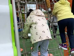 -季高兔窝窝亲子园(上海薰衣草公园店)