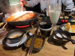 -湊湊火锅·茶憩(杭州湖滨银泰in77店)