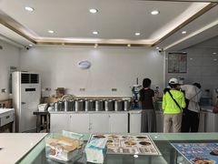 -美肴冰品·汉堡·牛腩饭(总店)