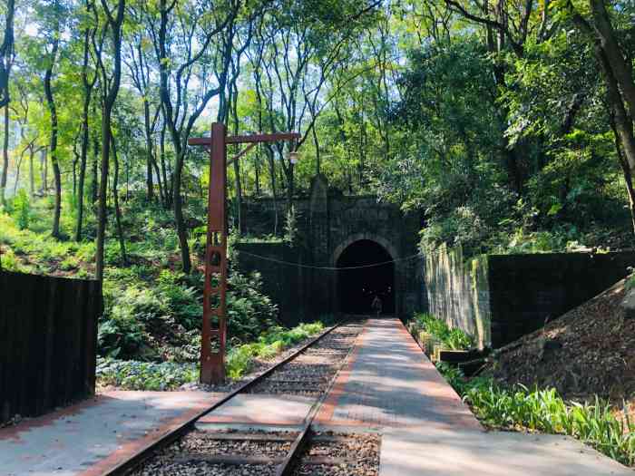 渣滓洞-"渣滓洞和白公馆是全国爱国主义教育基地,都."-大众点评移动版