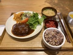 汉堡肉套餐-Café & Meal MUJI(北京坊店)