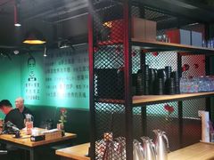 大堂-腰子哥烤串(石佛营炫特店)