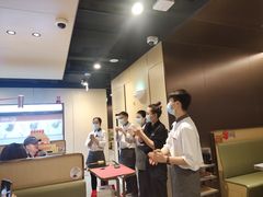 -海底捞火锅(凯德广场店)