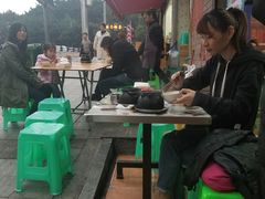 -李记特色罐罐米线(重庆中环大厦店)