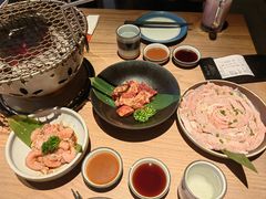 松板猪-烧肉达人•炭火烧肉(新天地店)