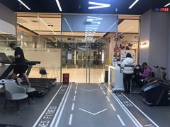 -VLines耀能运动24小时·月付制健身(京广桥店)