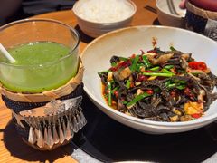-吃饭皇帝大土家民族菜(荟聚店)