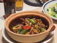 -八府香鸭·啫啫煲(华山路店)