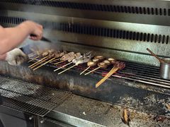 -蚝哥花姐湛江烤生蚝(美丽湾市场店)