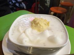 -甜心妈妈·榴莲星级糖水(北京路总店)