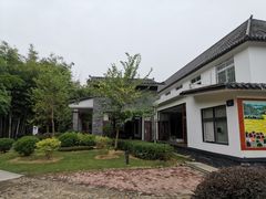 -林丰温泉度假山庄