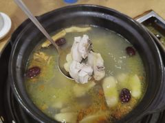 -濠轩阁特色生蚝火锅(水湾路店)