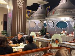 -哈啾嗨·新概念蒙餐(红星新城店)