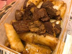 啫啫煲仔粉-珍珍小食店(西华路店)