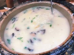 干贝排骨粥-粤仔湾砂锅粥(金太湖店)