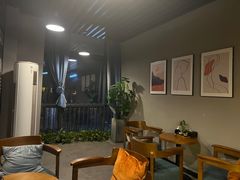 -佳影巨幕影城(萝岗香雪锐丰广场店)
