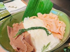 -三出山火锅(南京万象天地店)