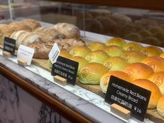 自家红豆抹茶面包-WHEAT&BAKER-麥(凯德来福士店)