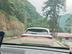 -西岭雪山大飞水景区