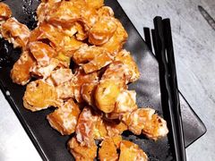 菠萝小油条-吞鱼兽麻辣烤鱼(万达店)