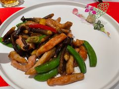 鸡枞菌爆爽肉-馋遇江南·精致湖景雅宴(东方之门店)