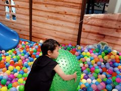 -三亚湾海居铂尔曼度假酒店