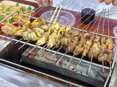 -雷哥烧烤(丰储街店)