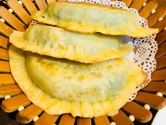 韭菜盒子-关东小磨东北菜(碧江广场店)
