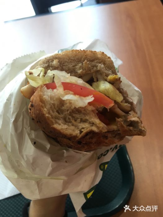 赛百味(海汇中心店)-蜂蜜全麦火鸡胸-菜-蜂蜜全麦火鸡胸图片-郑州美食