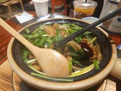 -沙胆彪炭炉牛杂煲(上海日月光广场店)