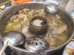-朴小妹人参鸡汤火锅(长白山万达店)