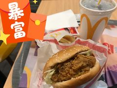 -麦当劳(民盈·国贸城店)