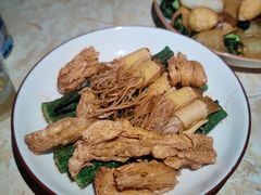 -新园特色美食店