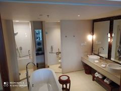 -三亚亚龙湾雅高美爵酒店