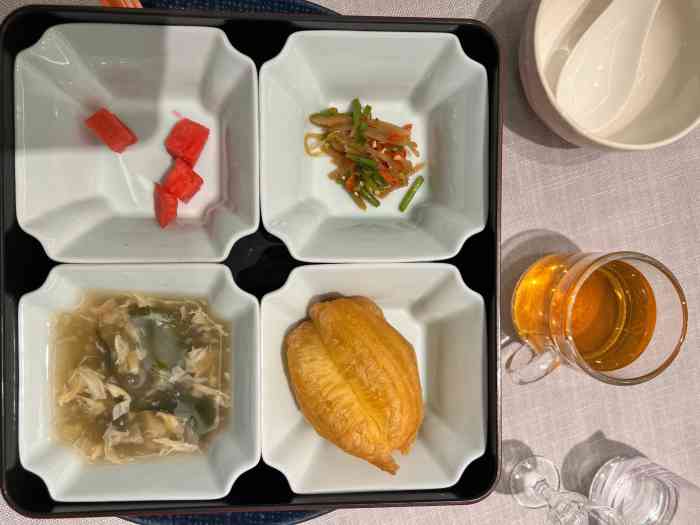 伊尹海参馆(阜成路店)-"朋友有券所以来吃,是398的套餐,菜品很.