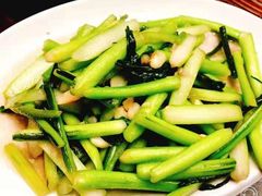 -霄汉牛三鲜湖北砂锅菜(万松园2店)