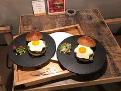 -HIGH FIVE哈福手工汉堡(桂林路店)