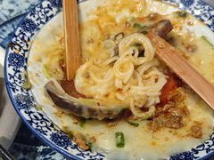 -云南李记罐罐米线饵丝小吃(汉中门金鹰店)